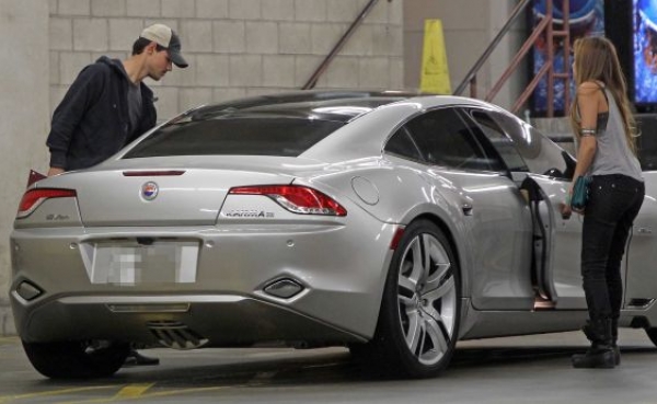 El Fisker Karma de Taylor Lautner