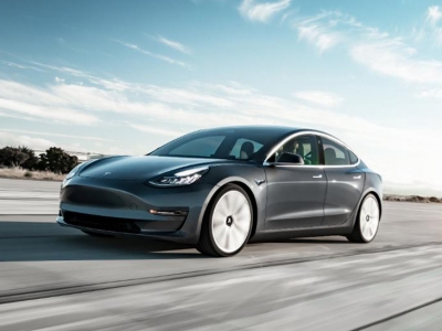 Tesla lanzará un auto de lujo apto para veganos